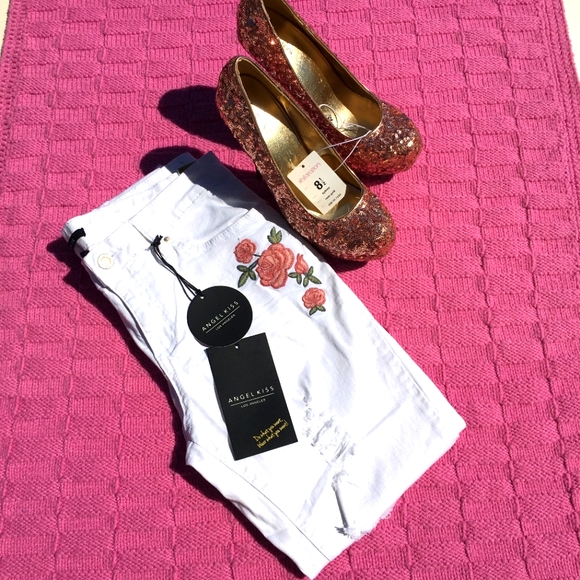 Angel Kiss Skinny Mid Rise White Rose Jeans Sz 11 - Picture 15 of 15